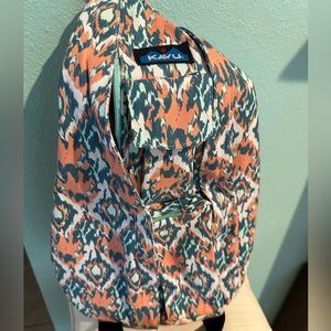 NWT tags KAVU Sling bag